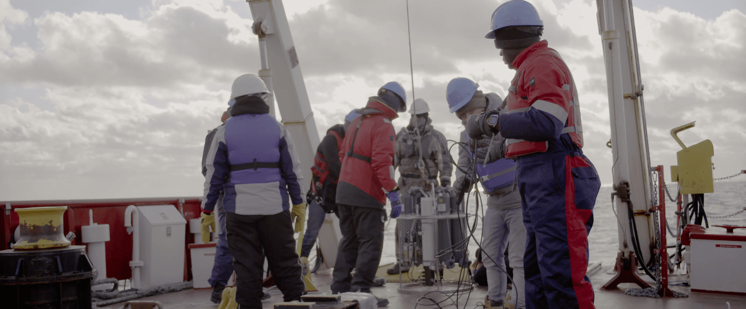 Canadian marine services fleet jettisons risk with Microsoft HoloLens tech support solution